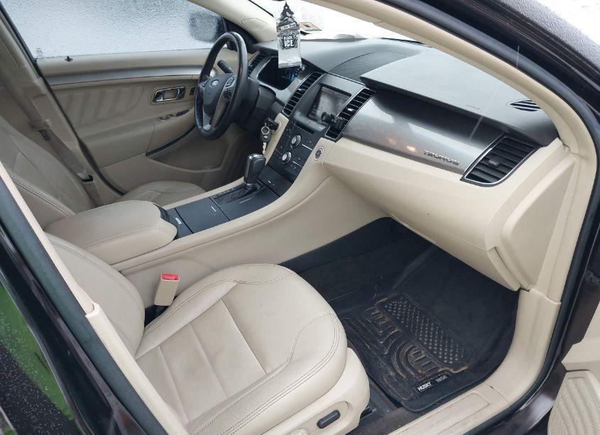 Photo 5 of 2013 Ford Taurus SEL (VIN 1FAHP2E82DG173465)