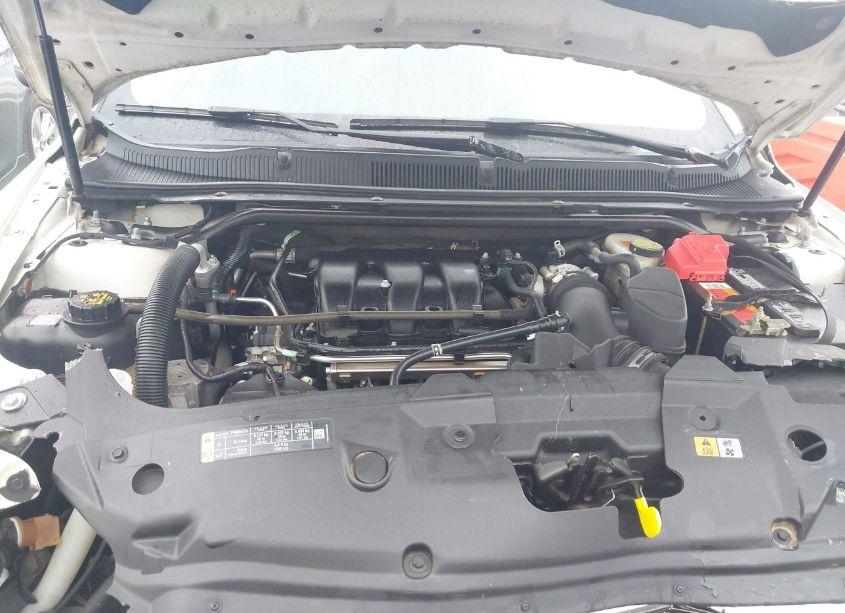 Photo 10 of 2015 Ford Taurus SEL (VIN 1FAHP2E82FG181200)