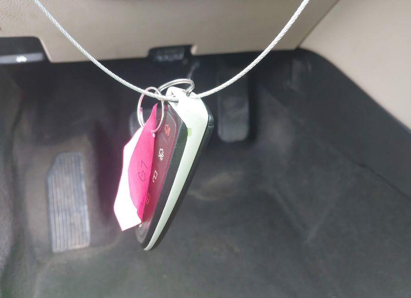 Photo 11 of 2015 Ford Taurus SEL (VIN 1FAHP2E82FG181200)