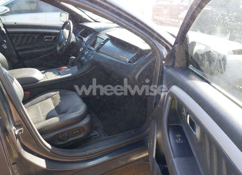 Photo 5 of 2015 Ford Taurus SEL (VIN 1FAHP2E82FG184257)