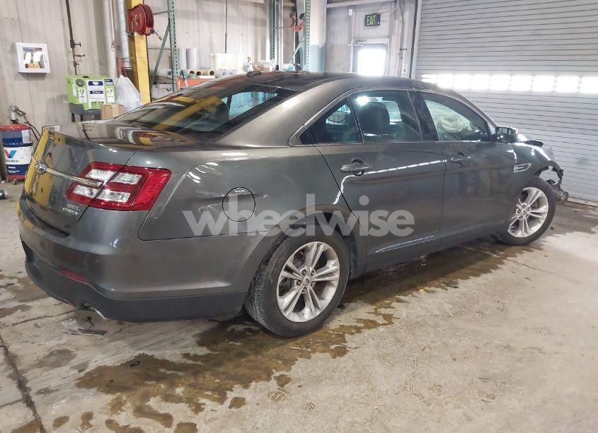 Photo 4 of 2016 Ford Taurus SEL (VIN 1FAHP2E82GG107180)