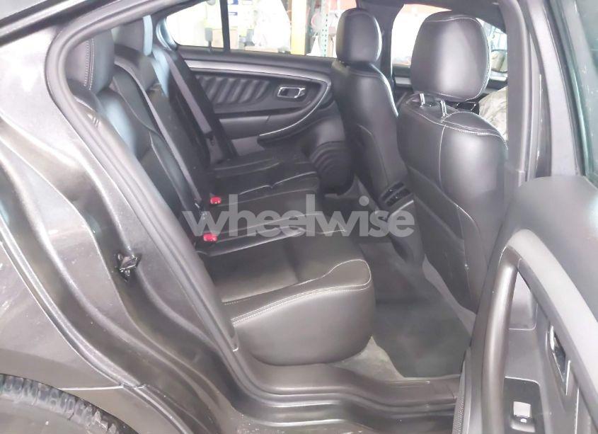 Photo 8 of 2016 Ford Taurus SEL (VIN 1FAHP2E82GG107180)