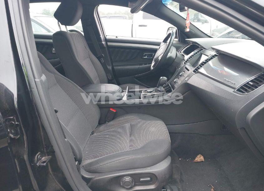 Photo 5 of 2016 Ford Taurus SEL (VIN 1FAHP2E82GG119992)