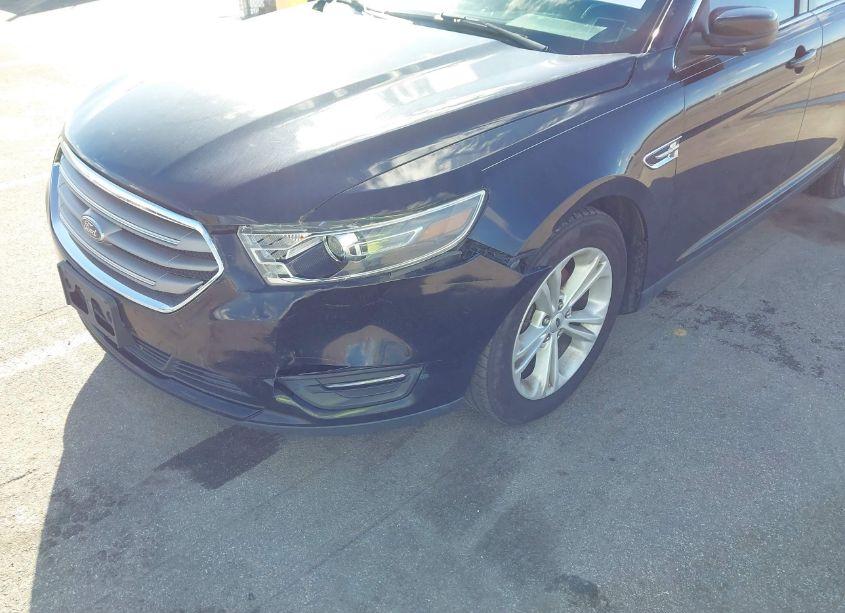 Photo 6 of 2016 Ford Taurus SEL (VIN 1FAHP2E82GG142916)