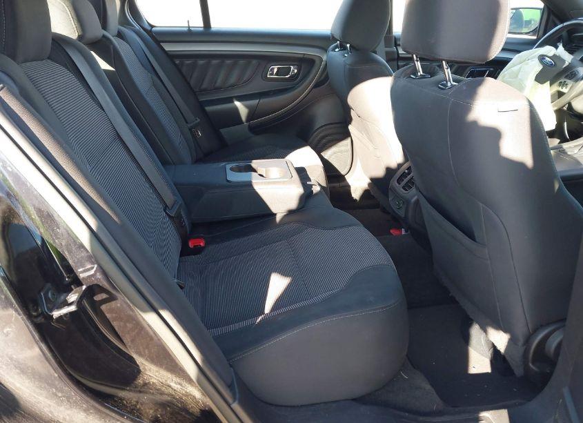 Photo 8 of 2016 Ford Taurus SEL (VIN 1FAHP2E82GG142916)