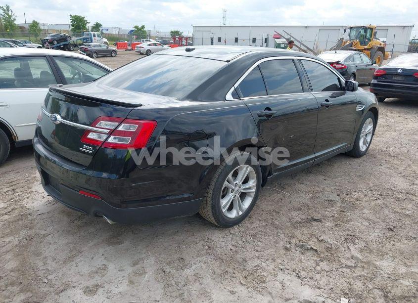 Photo 4 of 2016 Ford Taurus SEL (VIN 1FAHP2E82GG156346)