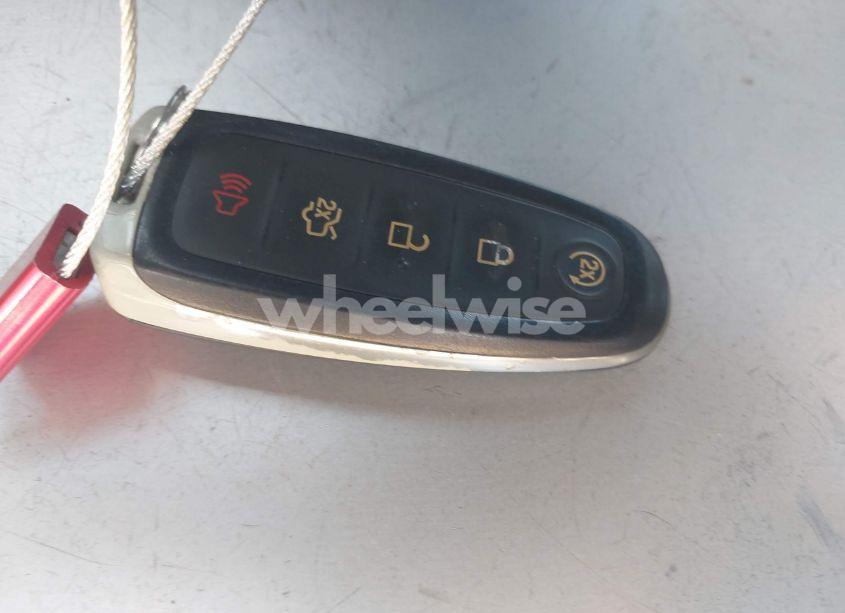 Photo 11 of 2017 Ford Taurus SEL (VIN 1FAHP2E82HG116530)