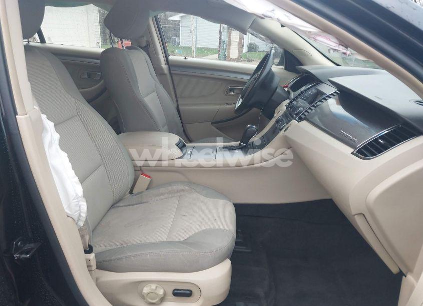 Photo 5 of 2013 Ford Taurus SEL (VIN 1FAHP2E83DG107913)