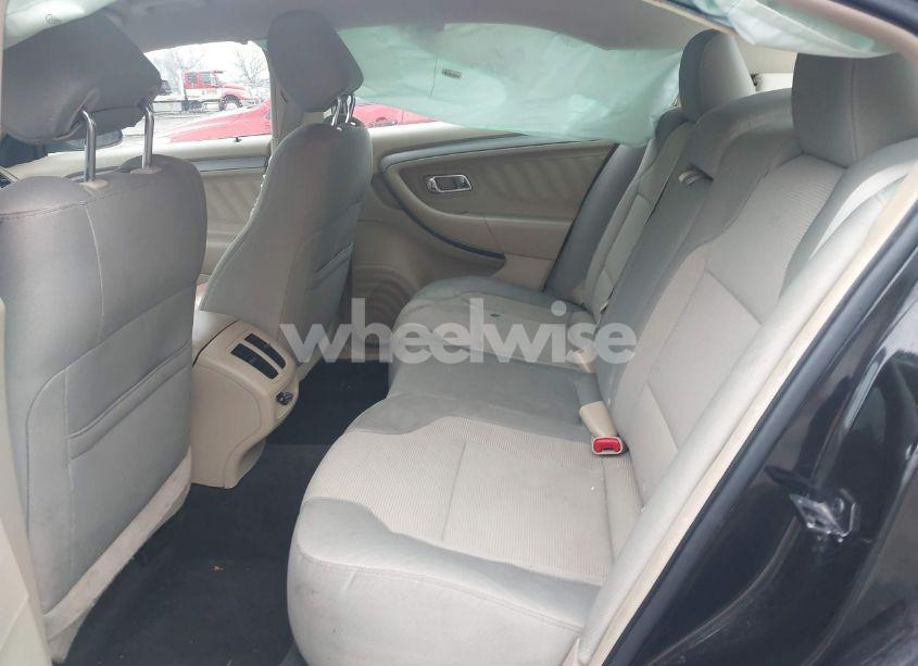 Photo 8 of 2013 Ford Taurus SEL (VIN 1FAHP2E83DG107913)