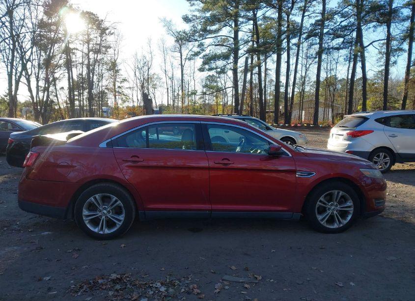 Photo 13 of 2013 Ford Taurus SEL (VIN 1FAHP2E83DG203654)