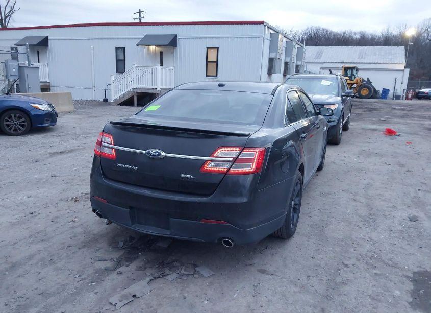 Photo 4 of 2014 Ford Taurus SEL (VIN 1FAHP2E83EG128665)