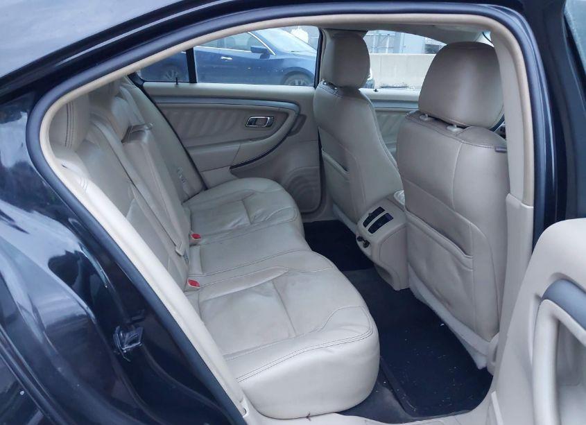 Photo 8 of 2014 Ford Taurus SEL (VIN 1FAHP2E83EG128665)