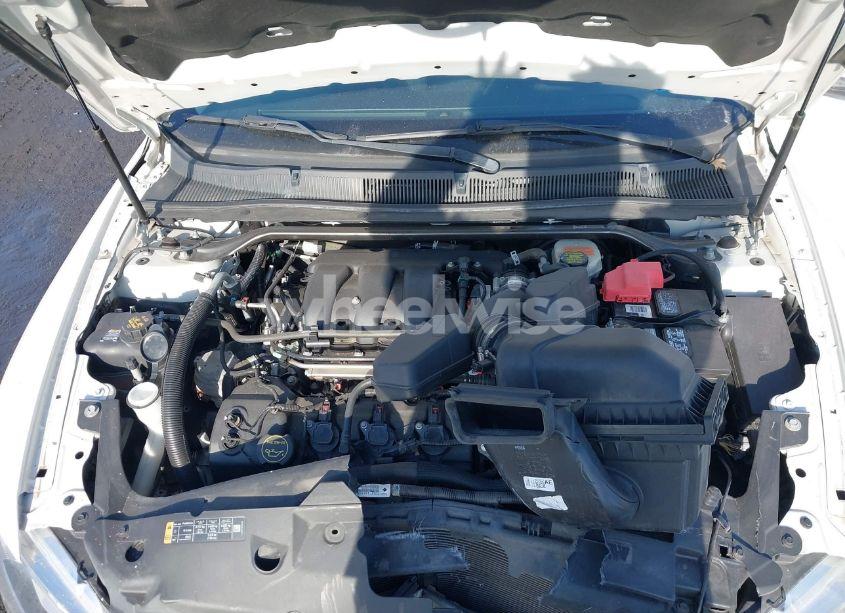 Photo 10 of 2015 Ford Taurus SEL (VIN 1FAHP2E83FG131583)