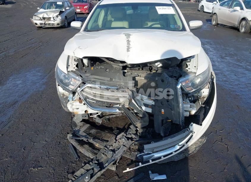 Photo 6 of 2015 Ford Taurus SEL (VIN 1FAHP2E83FG131583)