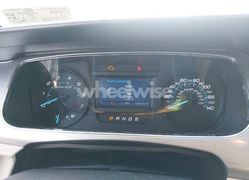 Photo 7 of 2015 Ford Taurus SEL (VIN 1FAHP2E83FG131583)