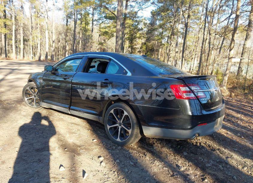 Photo 3 of 2015 Ford Taurus SEL (VIN 1FAHP2E83FG134984)