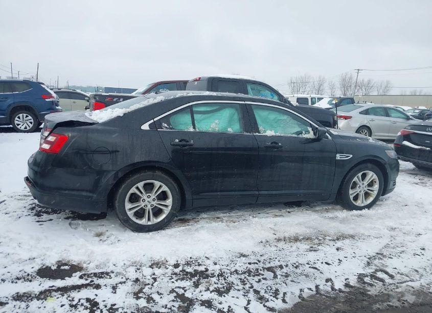 Photo 12 of 2015 Ford Taurus SEL (VIN 1FAHP2E83FG157147)