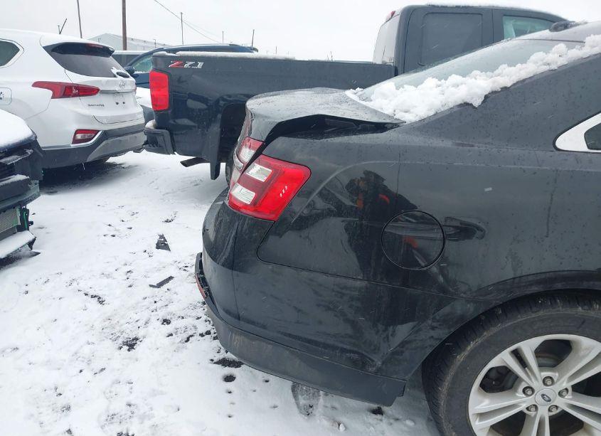 Photo 18 of 2015 Ford Taurus SEL (VIN 1FAHP2E83FG157147)