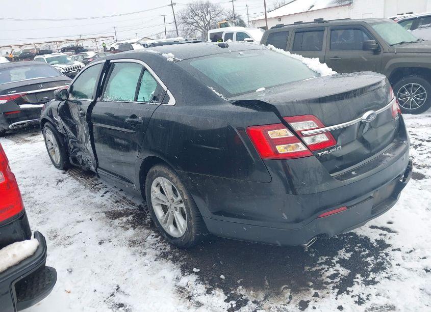 Photo 3 of 2015 Ford Taurus SEL (VIN 1FAHP2E83FG157147)