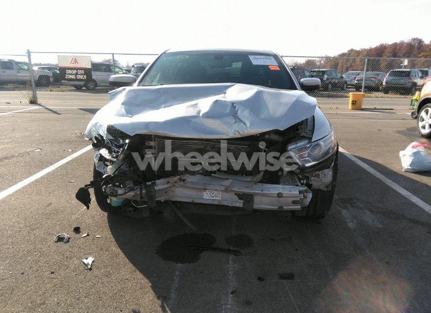 Photo 12 of 2015 Ford Taurus SEL (VIN 1FAHP2E83FG182484)