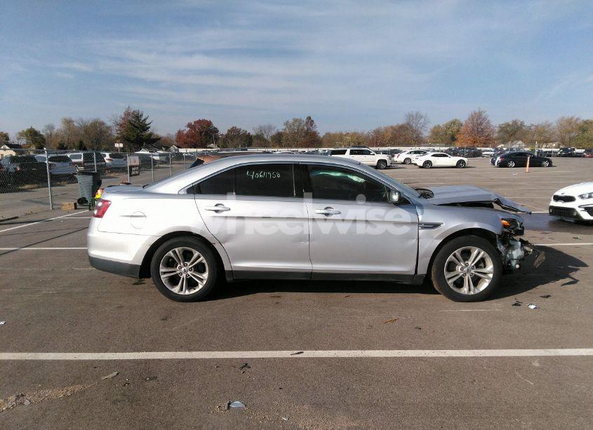 Photo 13 of 2015 Ford Taurus SEL (VIN 1FAHP2E83FG182484)