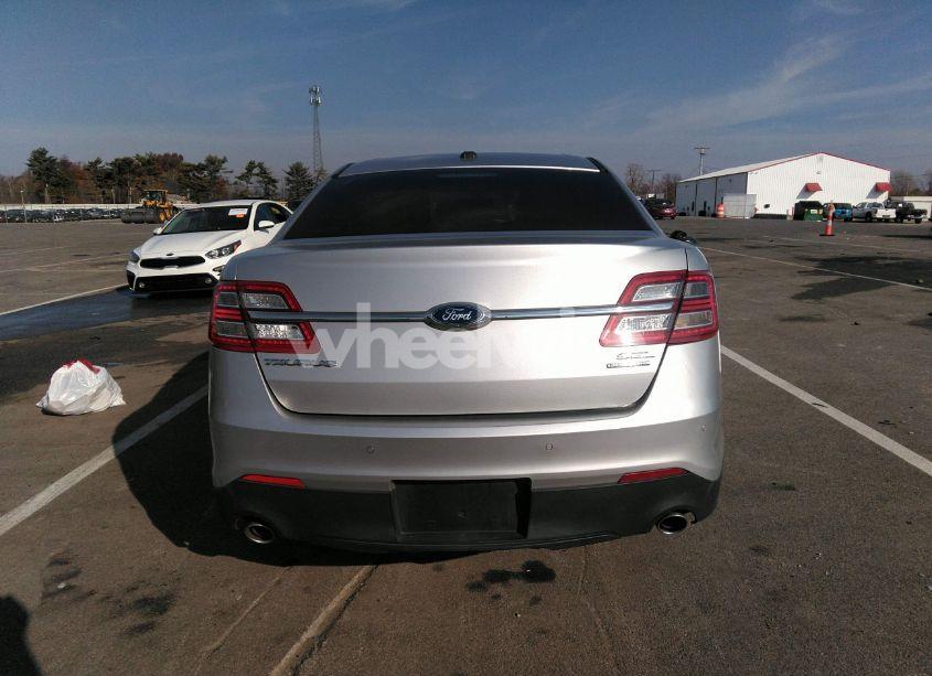 Photo 16 of 2015 Ford Taurus SEL (VIN 1FAHP2E83FG182484)
