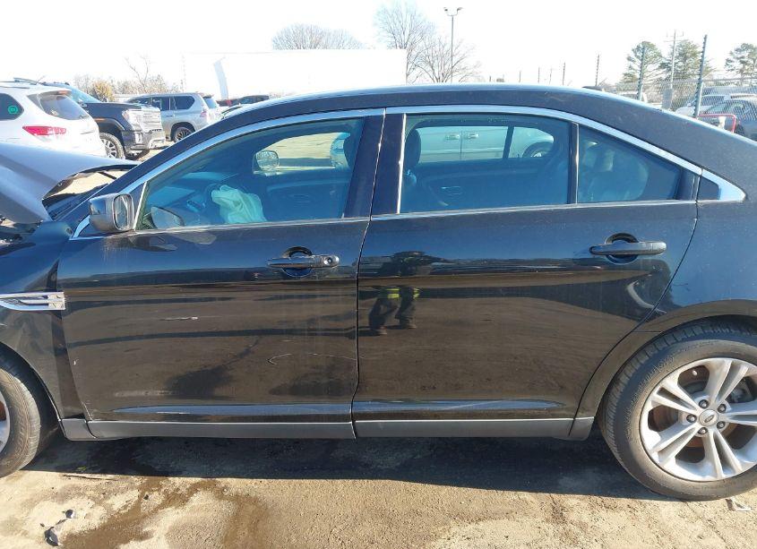 Photo 14 of 2015 Ford Taurus SEL (VIN 1FAHP2E83FG202362)