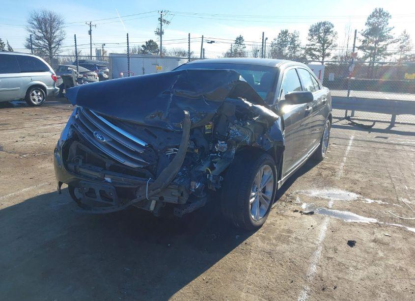 Photo 2 of 2015 Ford Taurus SEL (VIN 1FAHP2E83FG202362)