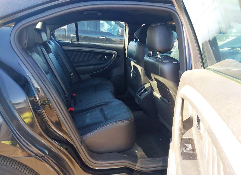 Photo 8 of 2015 Ford Taurus SEL (VIN 1FAHP2E83FG202362)