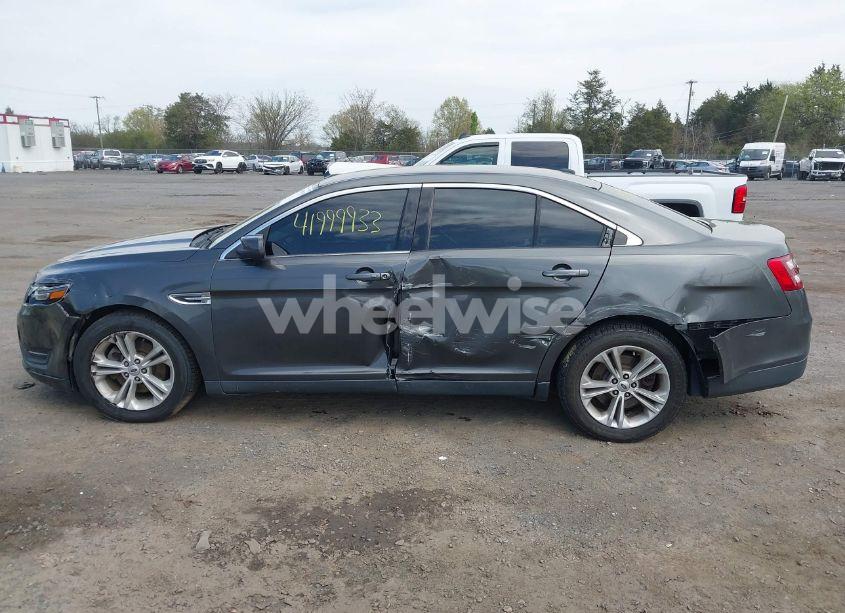 Photo 14 of 2016 Ford Taurus SEL (VIN 1FAHP2E83GG148773)