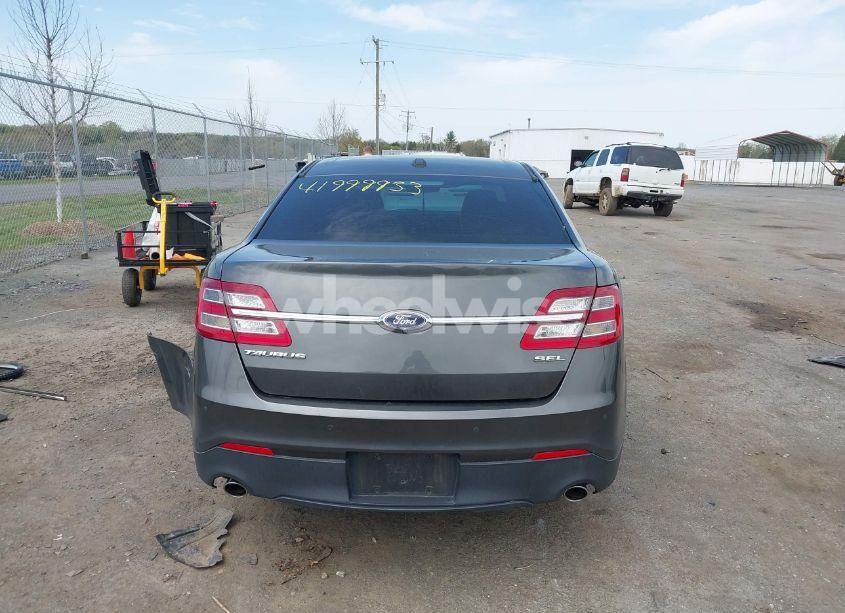 Photo 16 of 2016 Ford Taurus SEL (VIN 1FAHP2E83GG148773)