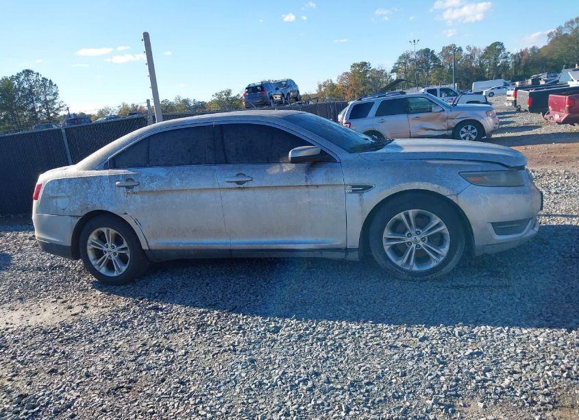 Photo 12 of 2013 Ford Taurus SEL (VIN 1FAHP2E84DG187349)