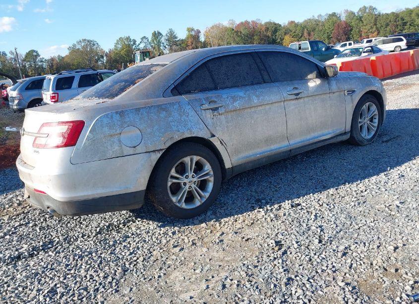 Photo 4 of 2013 Ford Taurus SEL (VIN 1FAHP2E84DG187349)