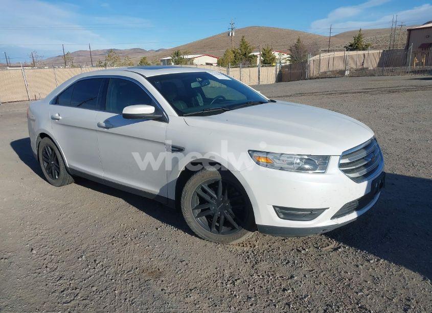 2013 Ford Taurus SEL (VIN 1FAHP2E84DG188159) main photo
