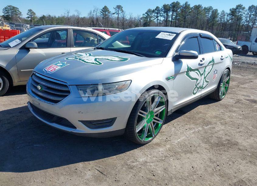 Photo 2 of 2014 Ford Taurus SEL (VIN 1FAHP2E84EG116637)