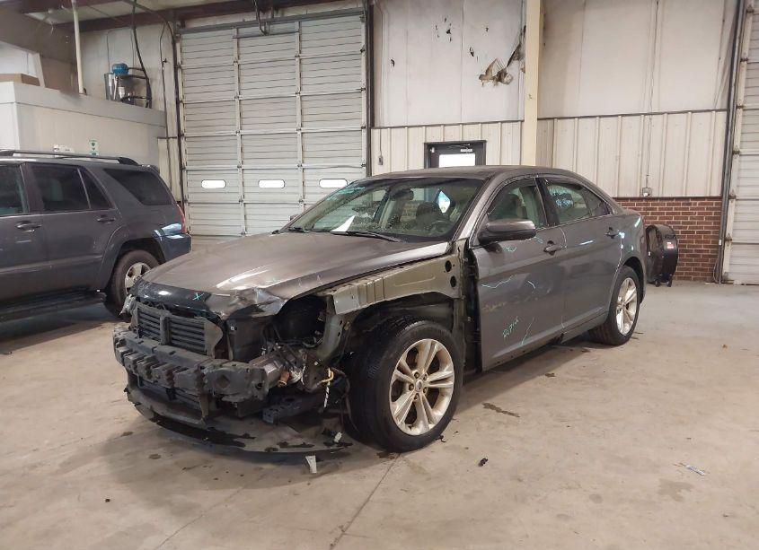 Photo 2 of 2014 Ford Taurus SEL (VIN 1FAHP2E84EG173677)