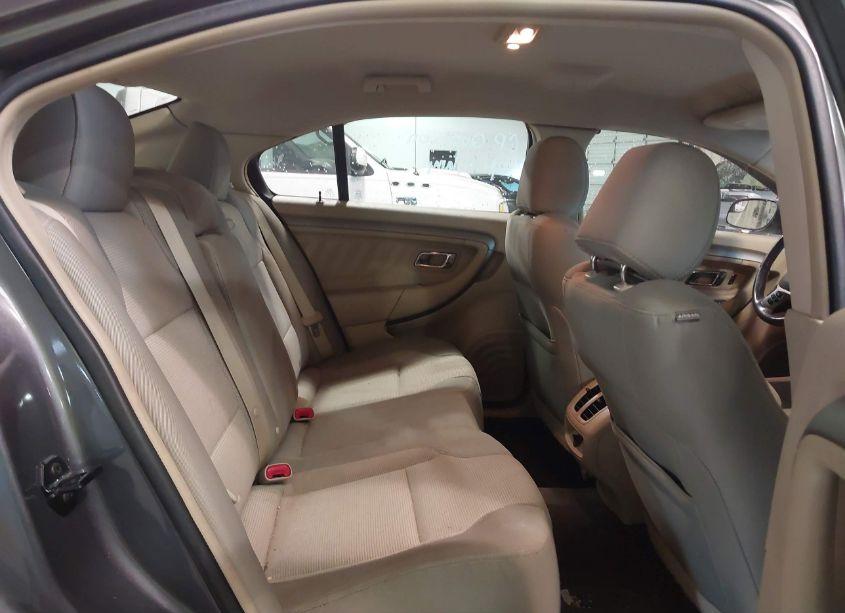 Photo 8 of 2014 Ford Taurus SEL (VIN 1FAHP2E84EG173677)