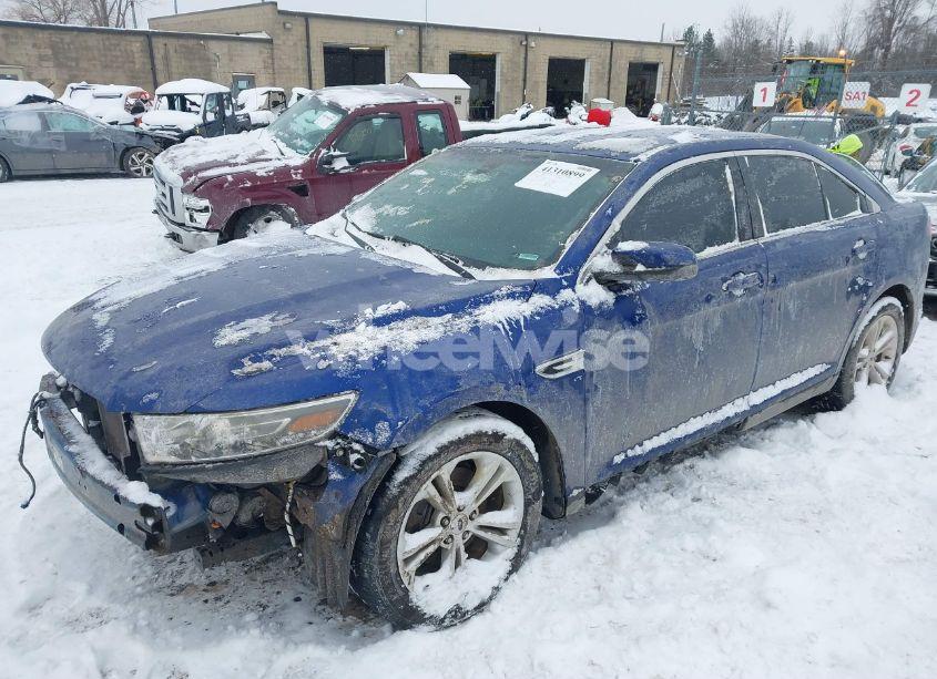 Photo 2 of 2015 Ford Taurus SEL (VIN 1FAHP2E84FG170523)