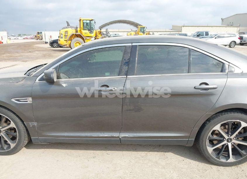 Photo 14 of 2016 Ford Taurus SEL (VIN 1FAHP2E84GG126071)