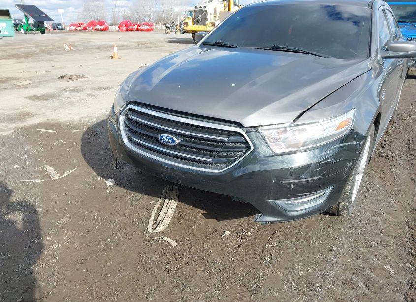 Photo 6 of 2013 Ford Taurus SEL (VIN 1FAHP2E85DG125555)