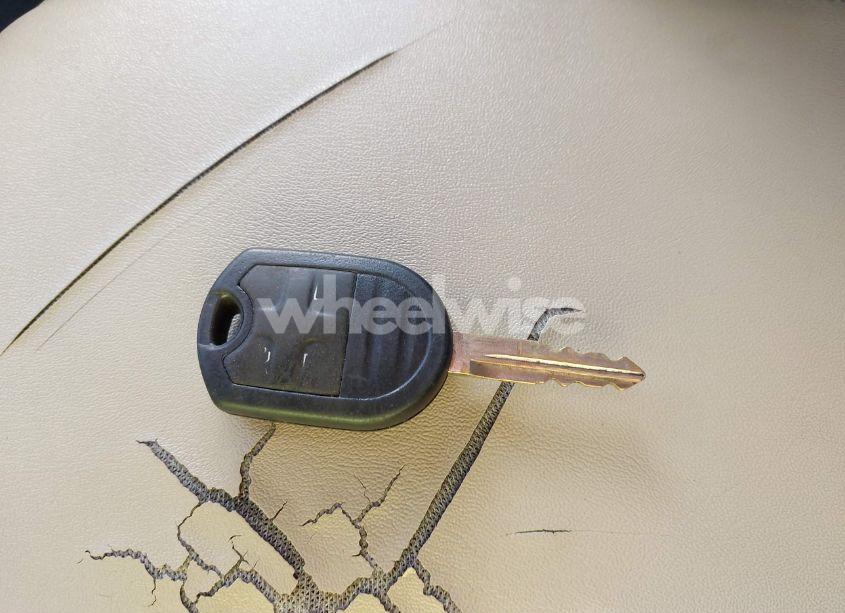 Photo 11 of 2013 Ford Taurus SEL (VIN 1FAHP2E85DG125572)