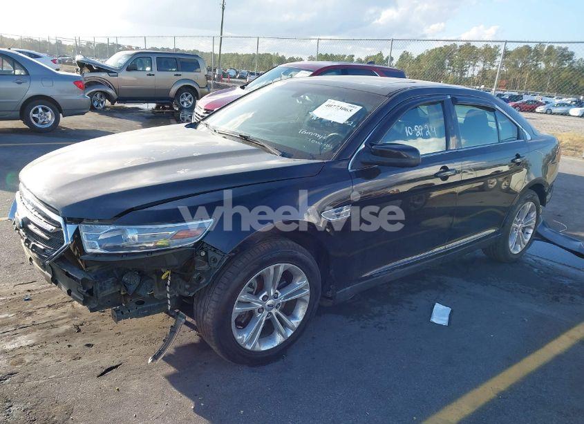 Photo 2 of 2013 Ford Taurus SEL (VIN 1FAHP2E85DG125572)