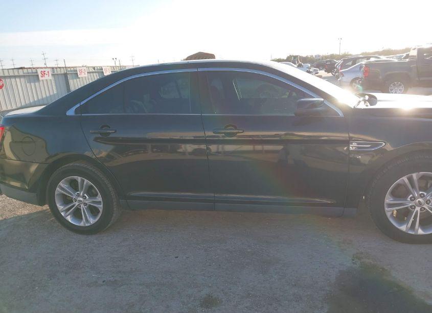 Photo 14 of 2013 Ford Taurus SEL (VIN 1FAHP2E85DG140802)