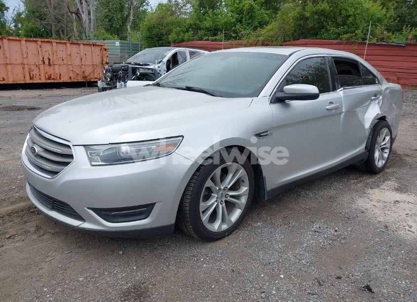 Photo 2 of 2013 Ford Taurus SEL (VIN 1FAHP2E85DG153128)