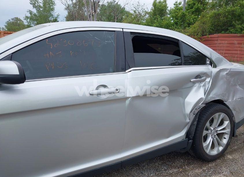 Photo 6 of 2013 Ford Taurus SEL (VIN 1FAHP2E85DG153128)