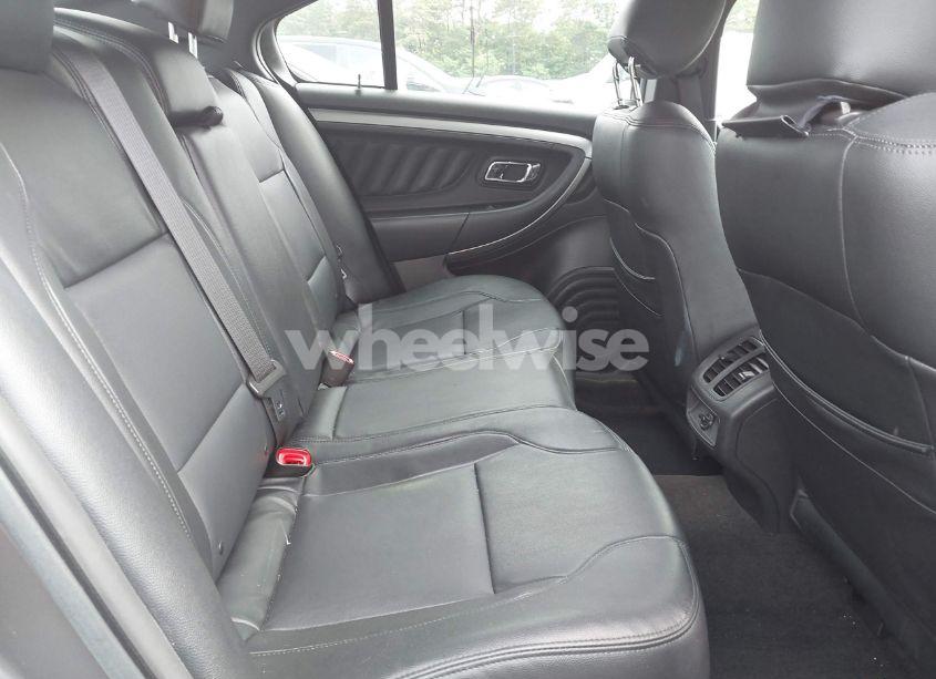 Photo 8 of 2013 Ford Taurus SEL (VIN 1FAHP2E85DG192530)