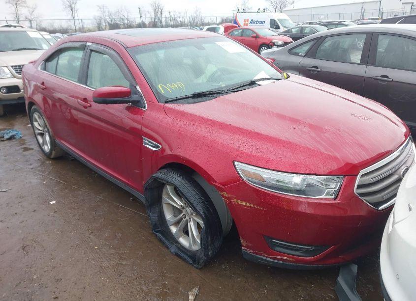 2013 Ford Taurus SEL (VIN 1FAHP2E85DG203767) main photo