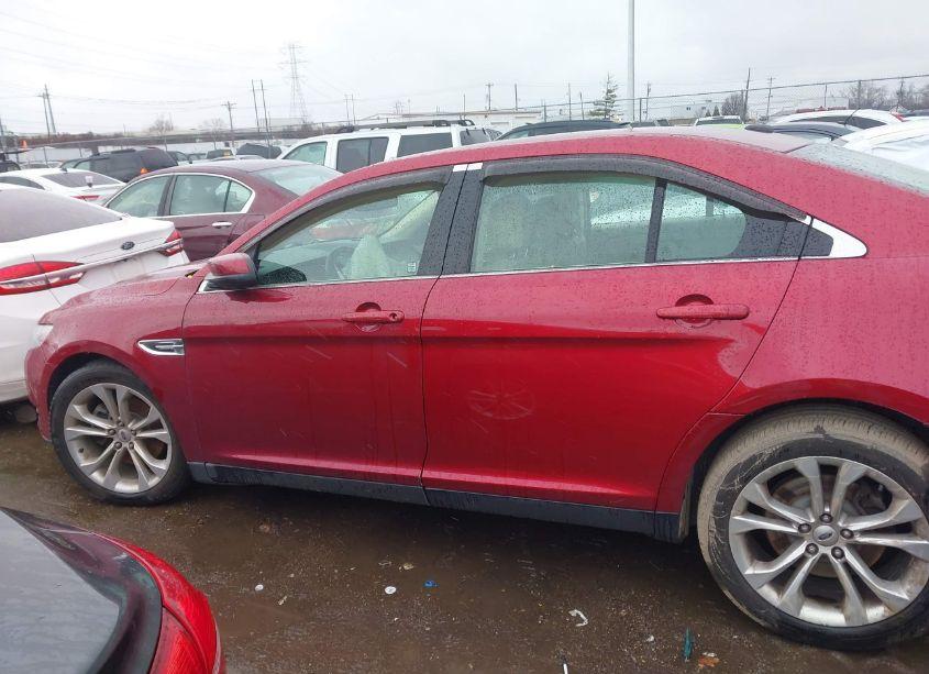 Photo 14 of 2013 Ford Taurus SEL (VIN 1FAHP2E85DG203767)