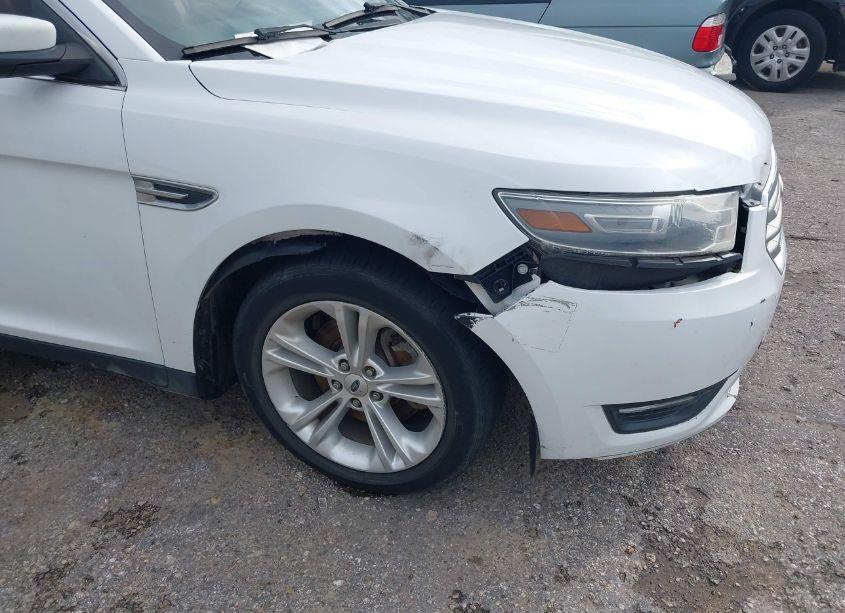 Photo 17 of 2014 Ford Taurus SEL (VIN 1FAHP2E85EG150344)