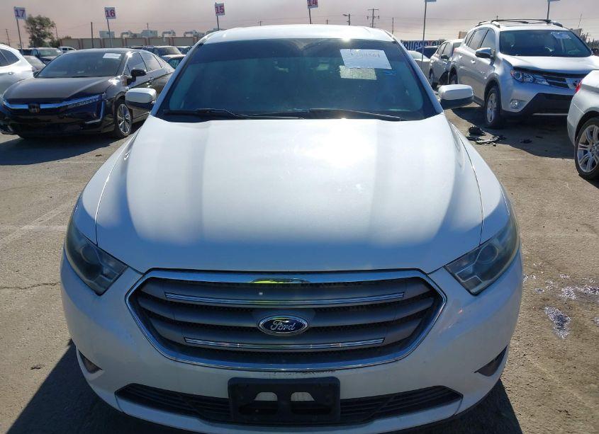 Photo 12 of 2015 Ford Taurus SEL (VIN 1FAHP2E85FG122562)